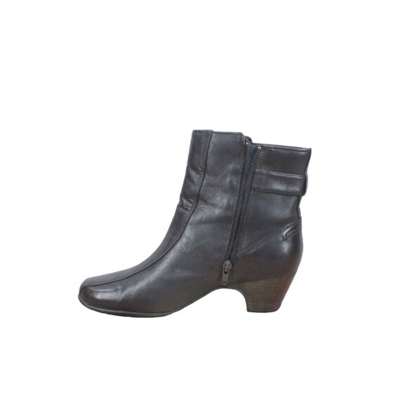 CLARKS Artisan Dara II Brown Leather Side Zip Buckle Accent Heel Boots 9.5 M - Picture 2 of 10